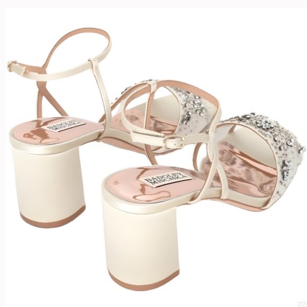 Badgley Mischka Women’s Blaine Heeled Sandal in Ivory - Picture 3 of 6